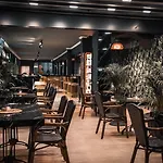Esquire & Lounges Ξενοδοχείο Κεμέρ