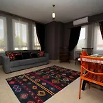 Esquire & Lounges 2* Κεμέρ
