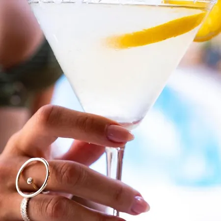 Esquire & Lounges 2* Kemer