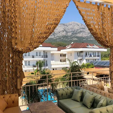 Esquire & Lounges Kemer