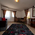 Esquire & Lounges Kemer