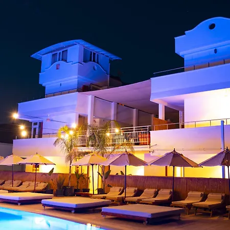 Esquire & Lounges 2* Kemer