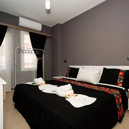 Esquire & Lounges 2* Kemer
